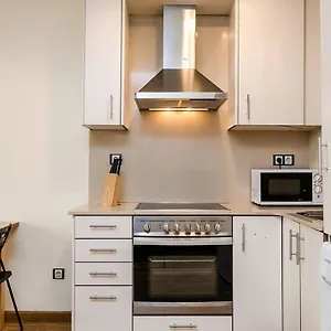 Homenfun Poble Sec Apartamento Barcelona